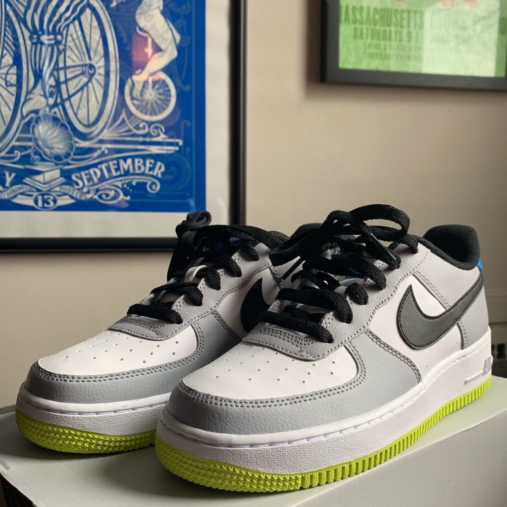 Nike Air Force 1 - BRAND NEW, NEVER WORN